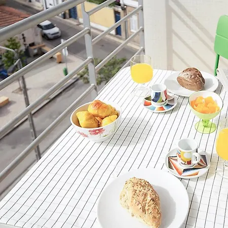 Photo House - Bairro Calmo No Centro De Apartamento